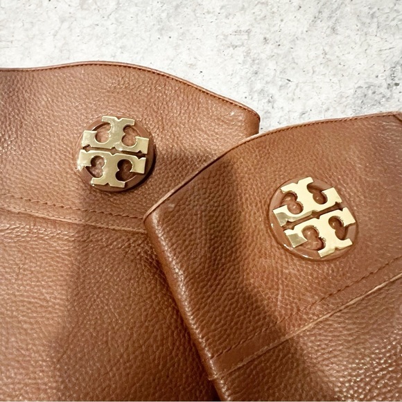 TORY BURCH Adeline Leather Riding Boots Brown Gold Emblem Zip 5M NEW - Picture 8 of 10